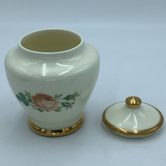 Small Rose Covered Jar with Gold Trim - Picture 5 of 8